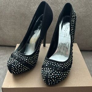 Black Rhinestones Pumps